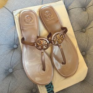 Mini Miller Sandal in Rose Gold, Size 8, NWOT